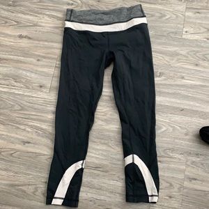 Lululemon Run: Inspire Crop II size 4